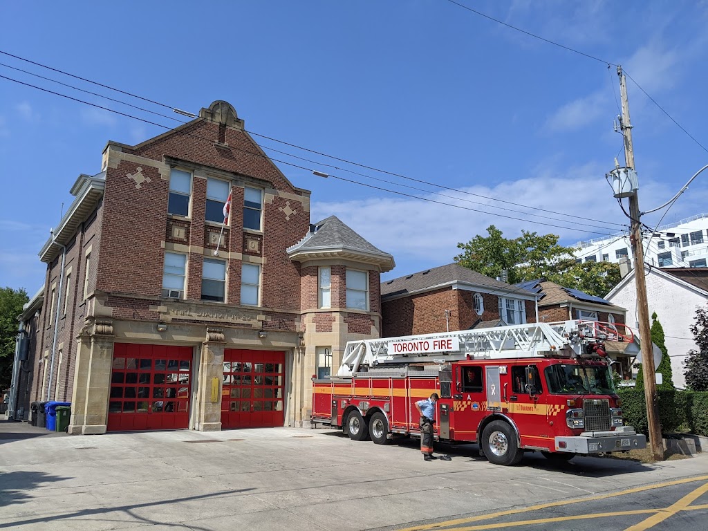 Toronto Fire Station 344 | 240 Howland Ave, Toronto, ON M5R 3B6, Canada | Phone: (416) 338-9050