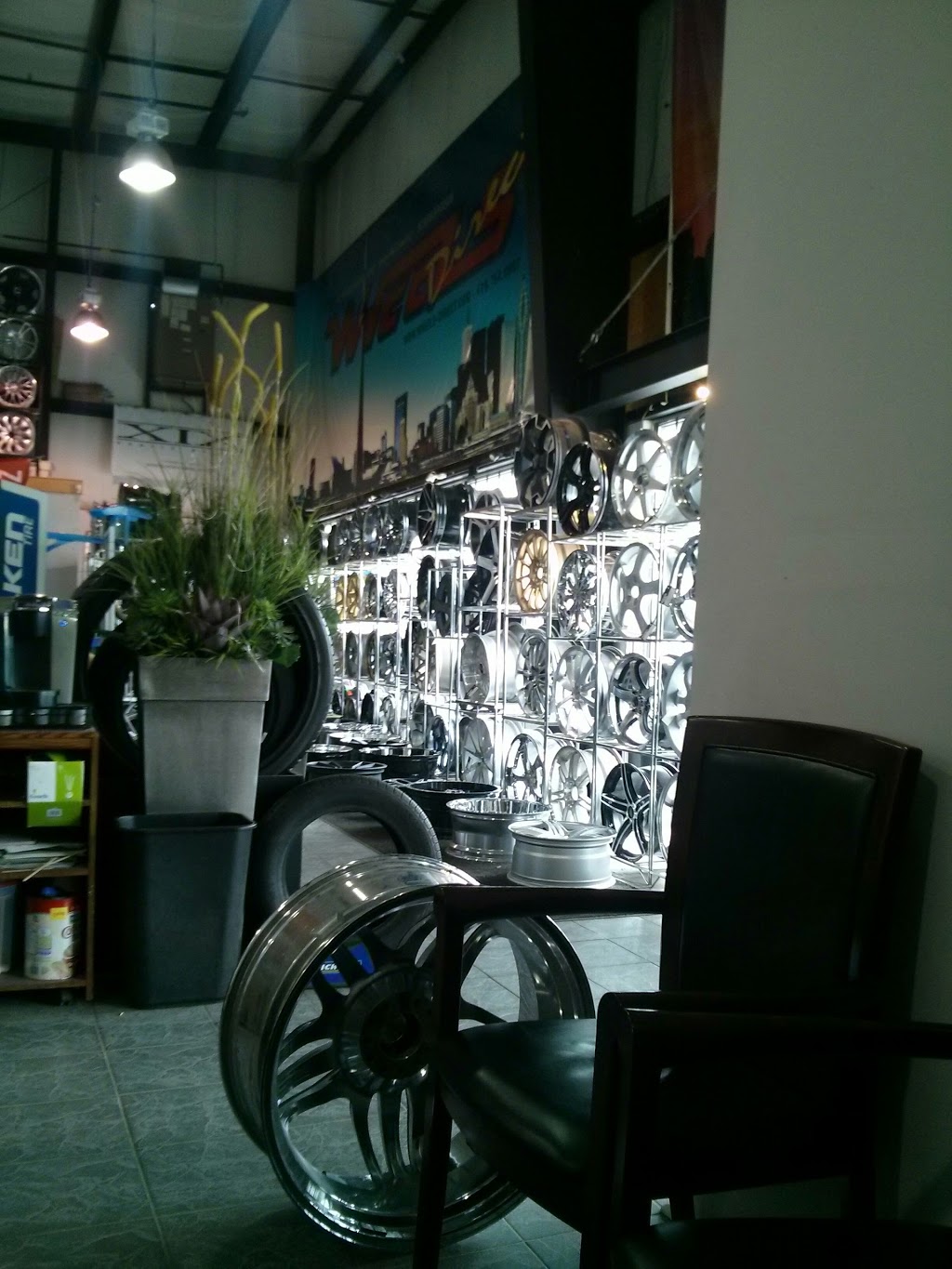 Premier Wheels Direct | 4732 Sheppard Ave E Unit 4 - 6, Scarborough, ON M1S 3V6, Canada | Phone: (416) 754-0997