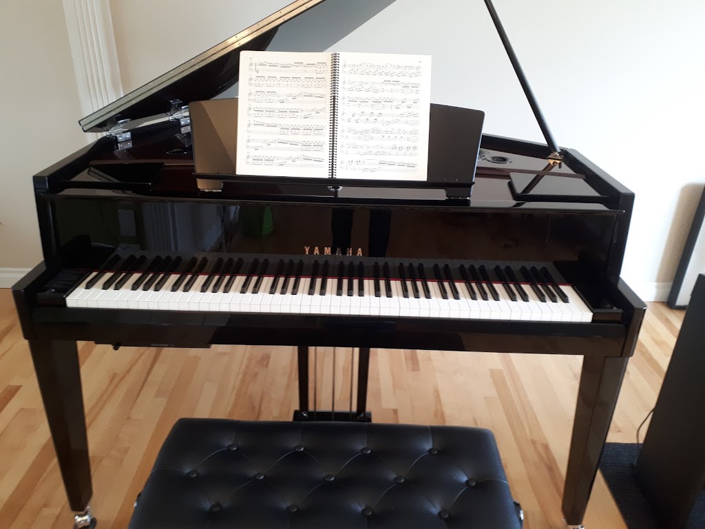 School Piano Classique | 10 Rue du Menuisier, Lévis, QC G6V 8B6, Canada | Phone: (581) 745-2639