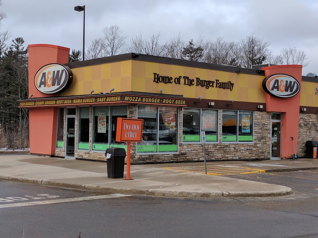 A&W Canada | 14 Depot Dr, Bracebridge, ON P1L 0A1, Canada | Phone: (705) 645-3304