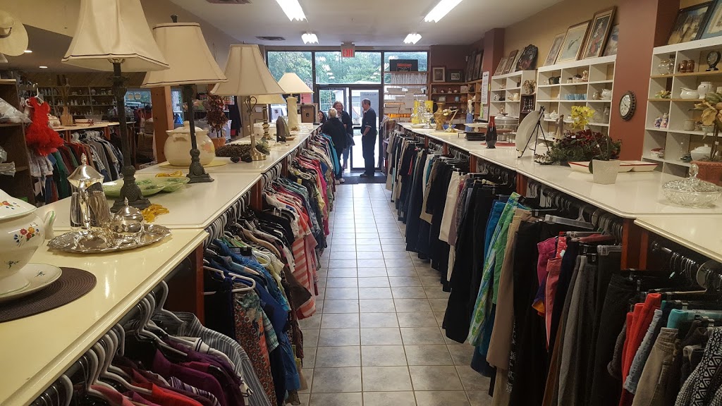 Team Reds Thrift Store | Unit #2, 781 Balm Beach Rd E, Midland, ON L4R 4K4, Canada | Phone: (705) 245-0898