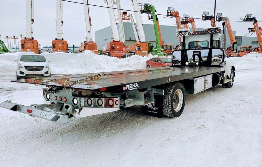 Towing Chambly | 71 Rue Joseph Bresse Suite 3, Carignan, QC J3L 1V8, Canada | Phone: (514) 316-0174