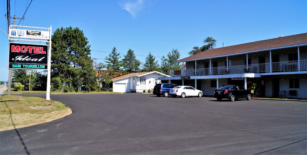 Motel Idéal | 2202 Boulevard Ducharme, La Tuque, QC G9X 4S3, Canada | Phone: (819) 523-2735