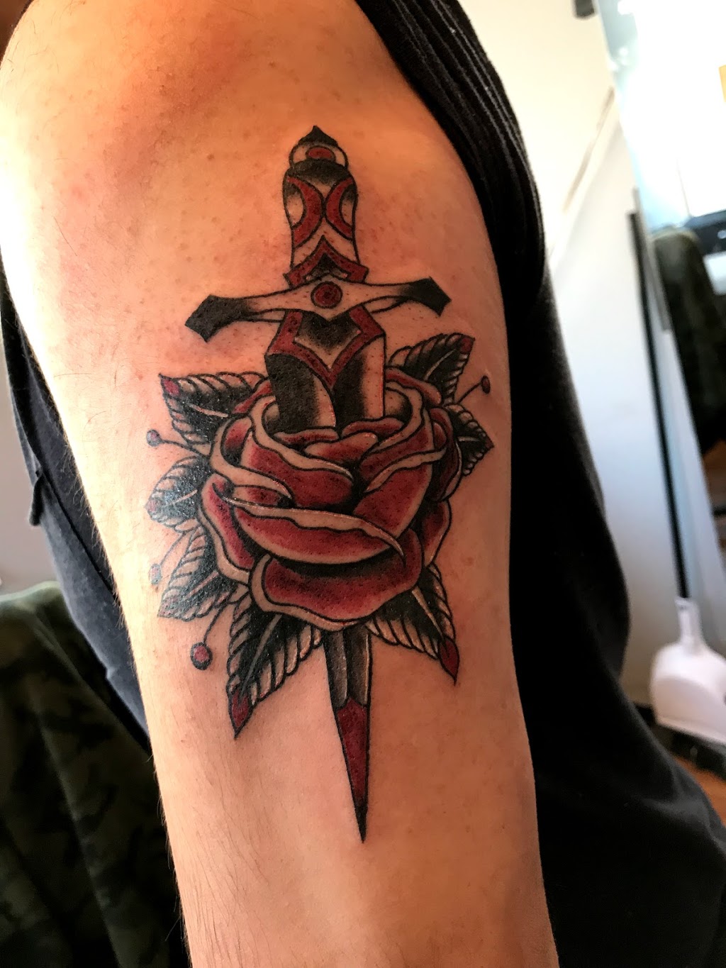 Joes Tattoo | 347 Rue Saint-Charles Ouest, Longueuil, QC J4H 1E7, Canada | Phone: (438) 503-5979