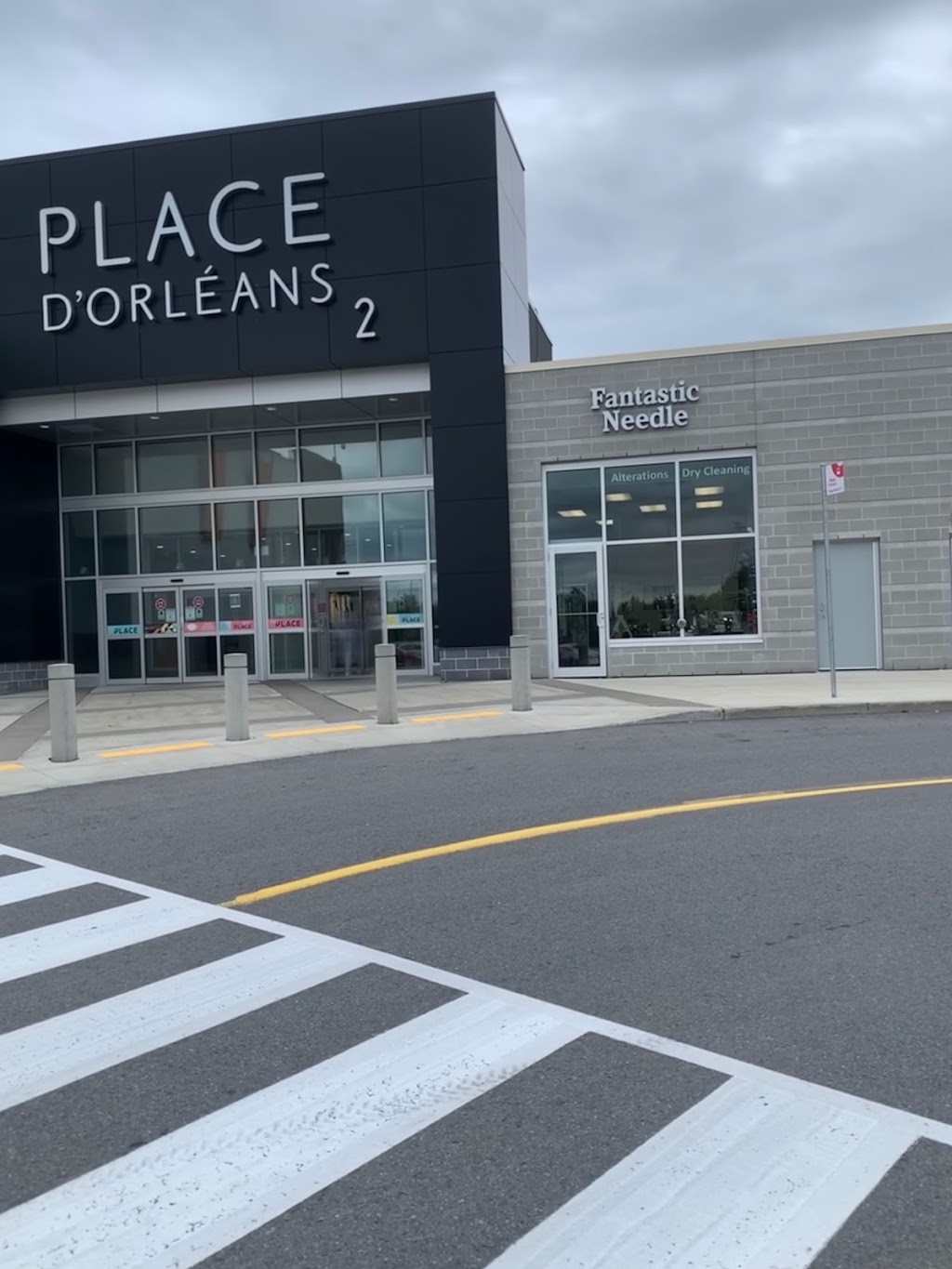 Fantastic Needles | 110 Place dOrléans Dr, Orléans, ON K1C 2L9, Canada | Phone: (613) 834-3523