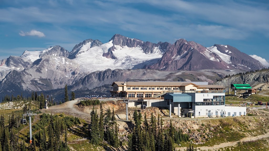 Roundhouse Lodge | 4545 Blackcomb Way, Whistler, BC V0N 1B4, Canada | Phone: (800) 766-0449