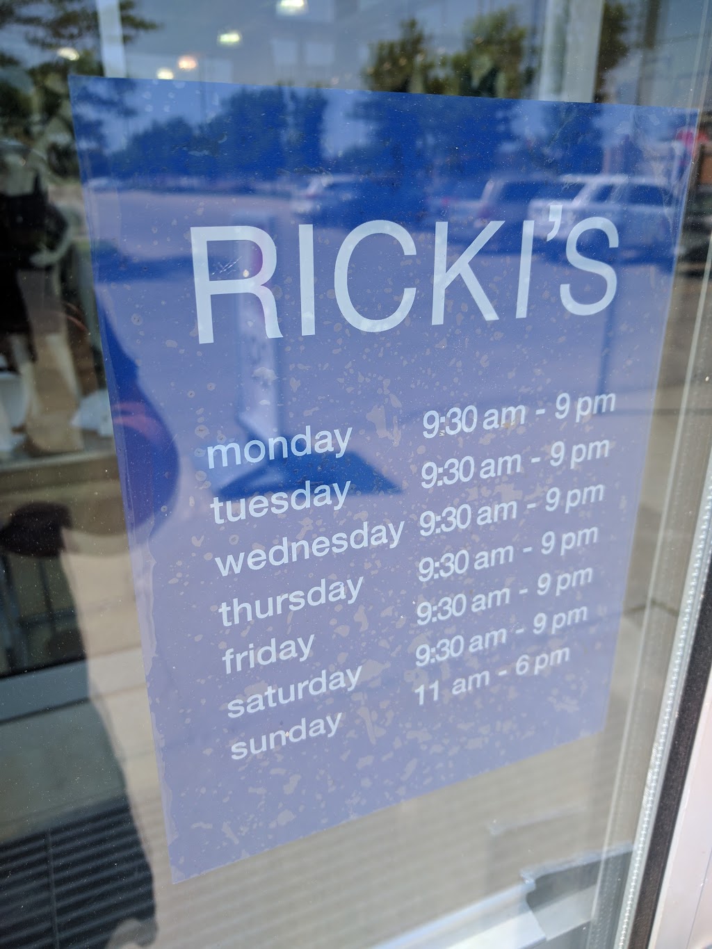 Rickis | 1300 Fanshawe Park Rd W Unit 104, London, ON N6G 5B1, Canada | Phone: (519) 472-2224