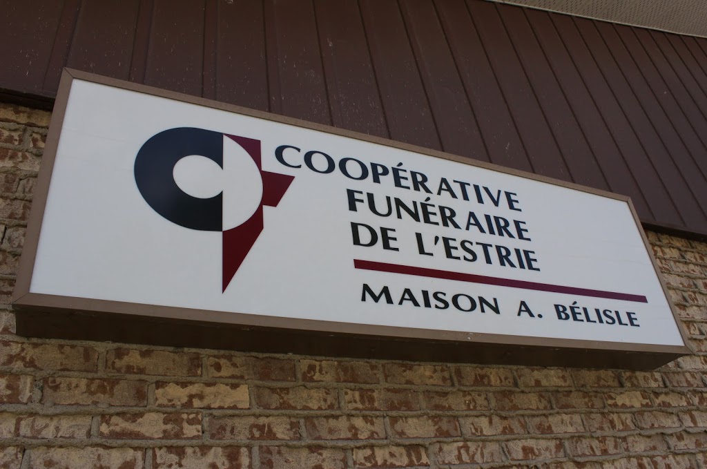 Co-Op Funeraire De LEstrie | 72 Rue du Curé-LaRocque, Sherbrooke, QC J1C 0T2, Canada | Phone: (819) 565-7646