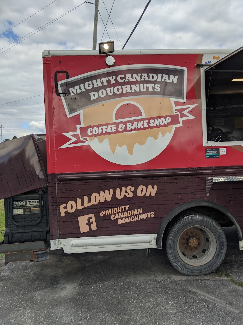 Mighty Canadian Doughnuts | 2125 Hwy 124, Dunchurch, ON P0A 1G0, Canada | Phone: (249) 878-3125