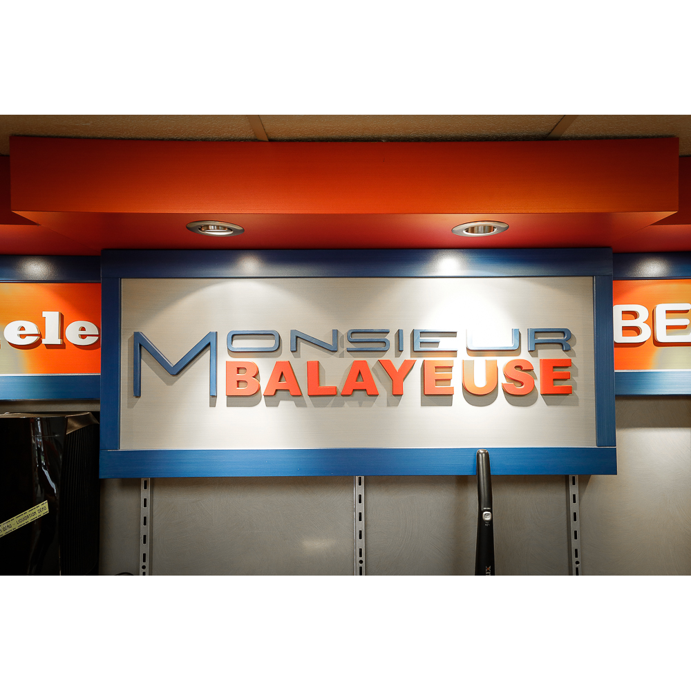 Monsieur Balayeuse Québec | 1945 1re Ave, Québec, QC G1L 3M3, Canada | Phone: (418) 525-8119