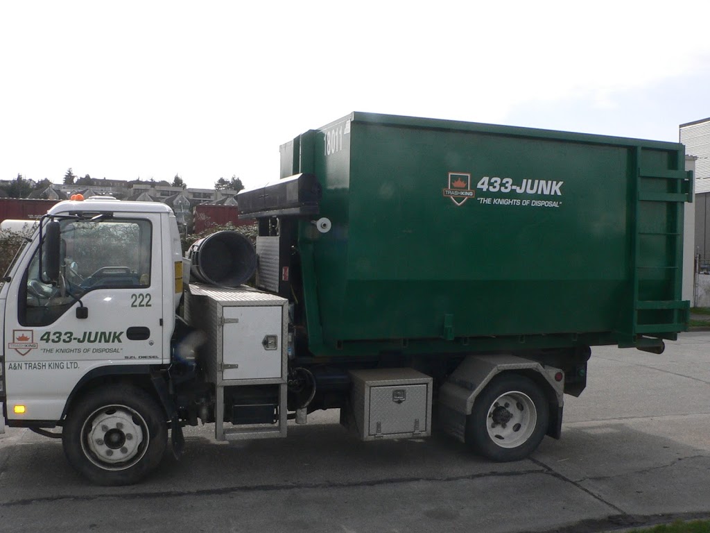 Bin Rental Kelowna | 3025 Wales Rd, West Kelowna, BC V1Z 2A7, Canada | Phone: (778) 849-9255