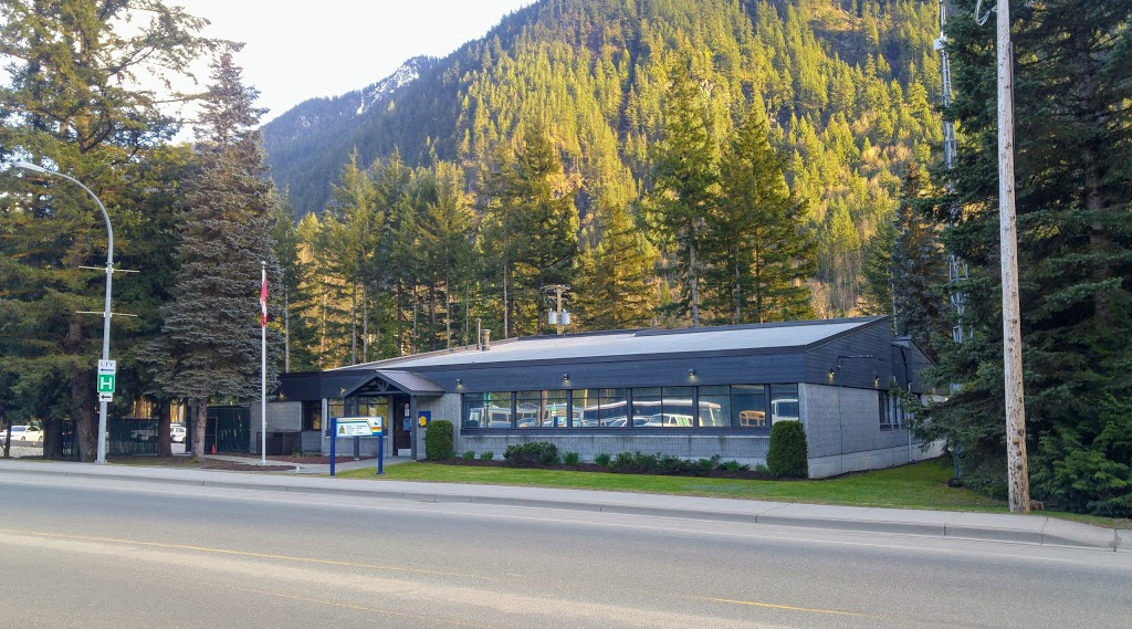 Royal Canadian Mounted Police (RCMP) | 690 Old Hope Princeton Way, Hope, BC V0X 1L4, Canada | Phone: (604) 869-7750