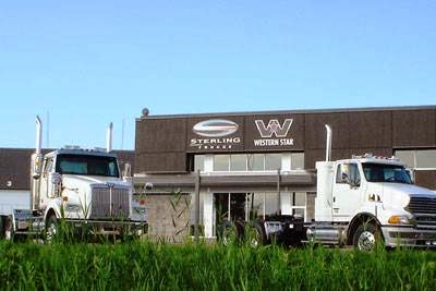 Camions Sterling Western Star Mauricie | 1655 Boulevard de Port Royal, Bécancour, QC G9H 1X7, Canada | Phone: (819) 233-3633