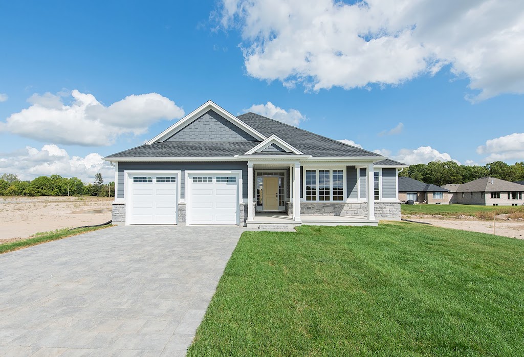 Johnstone Homes | 329 Springbank Dr, London, ON N6J 1G6, Canada | Phone: (519) 601-9390