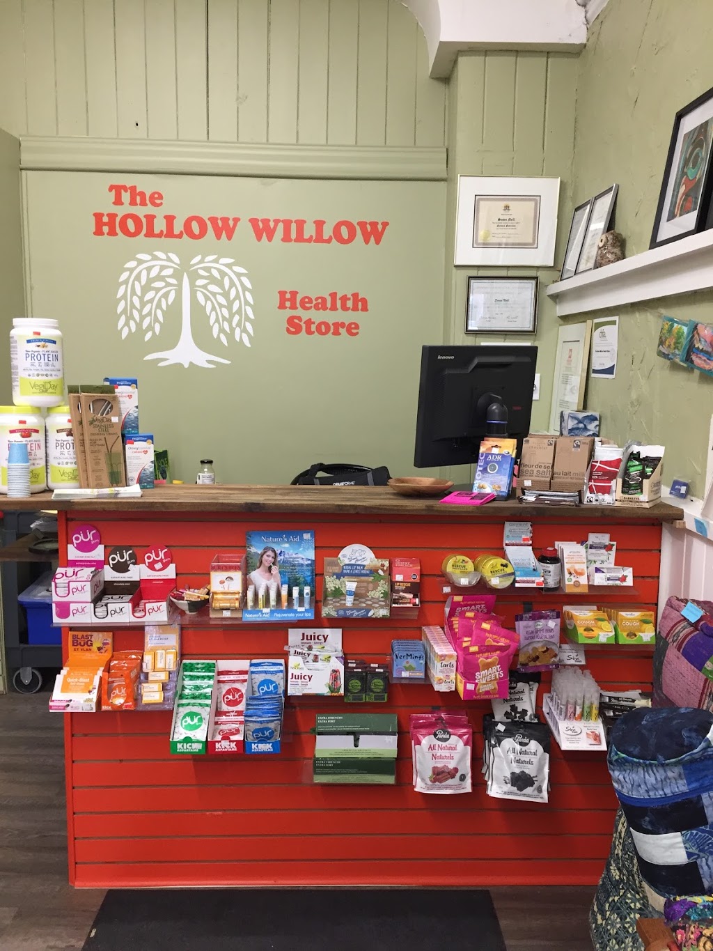 The Hollow Willow Health Store | 15 Grand River St N, Paris, ON N3L 2L9, Canada | Phone: (519) 442-6001