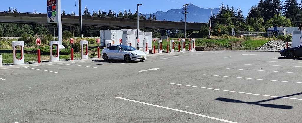 Tesla Supercharger | 19700 Klassen Rd, Hope, BC V0X 1L2, Canada | Phone: (877) 798-3752