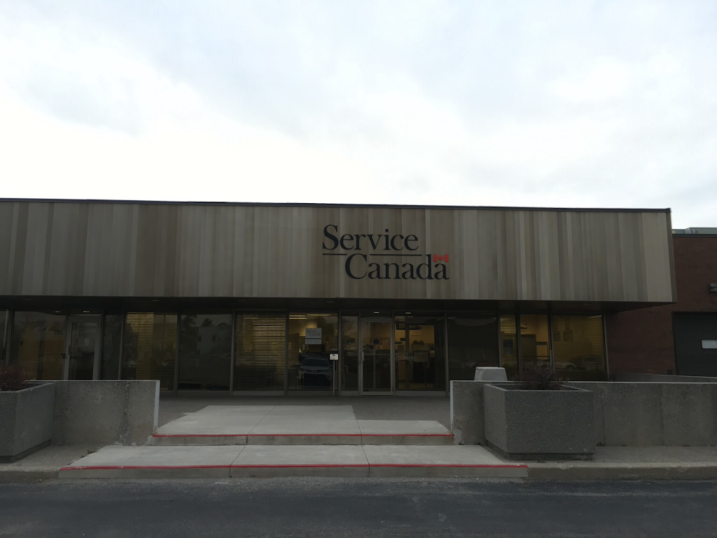 Service Canada Centre | 667 Rue Notre-Dame, Repentigny, QC J6A 2W5, Canada | Phone: (800) 622-6232