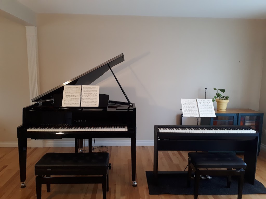 School Piano Classique | 10 Rue du Menuisier, Lévis, QC G6V 8B6, Canada | Phone: (581) 745-2639