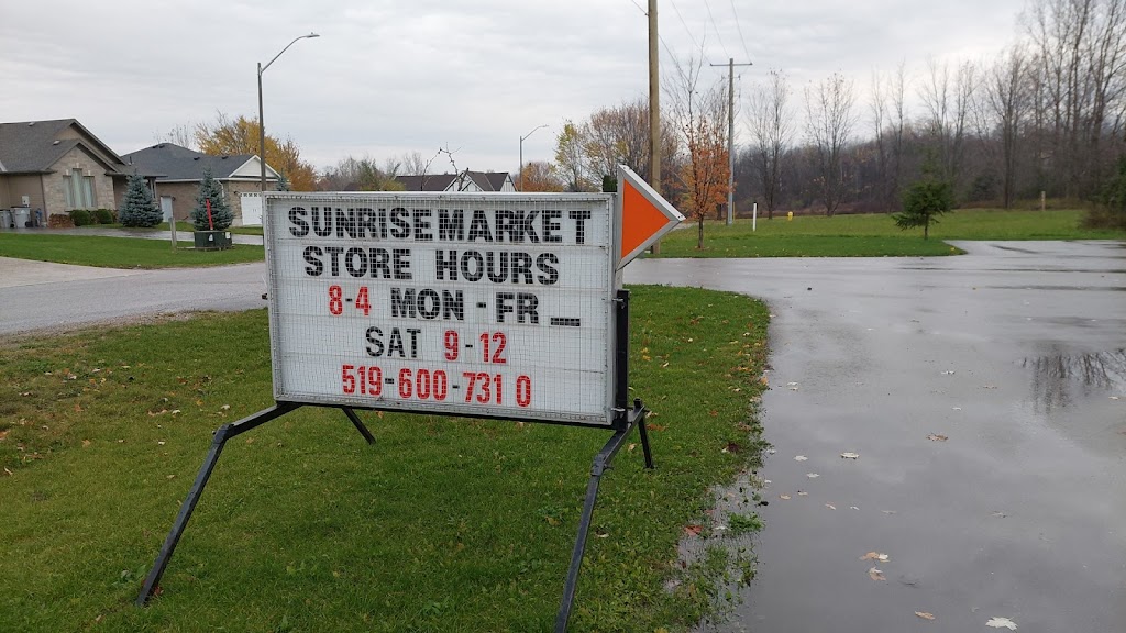 Sunrise Market Seaforth | 139 Sparling St, Seaforth, ON N0K 1W0, Canada | Phone: (519) 600-7310