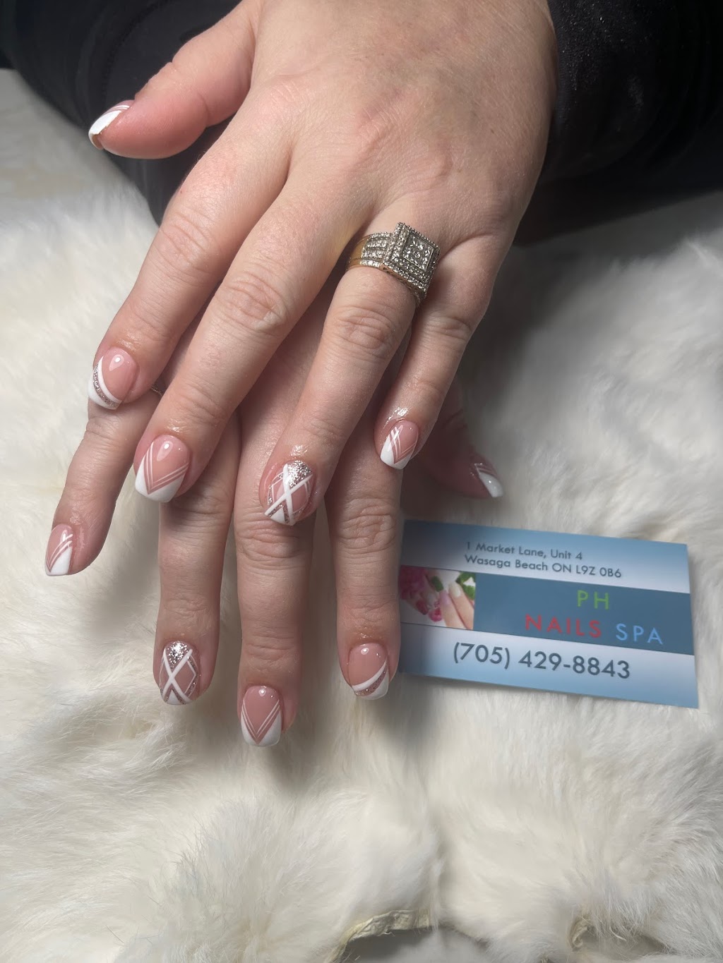 PH Nails Spa | 1 Market Ln Unit 4, Wasaga Beach, ON L9Z 0B6, Canada | Phone: (705) 429-8843