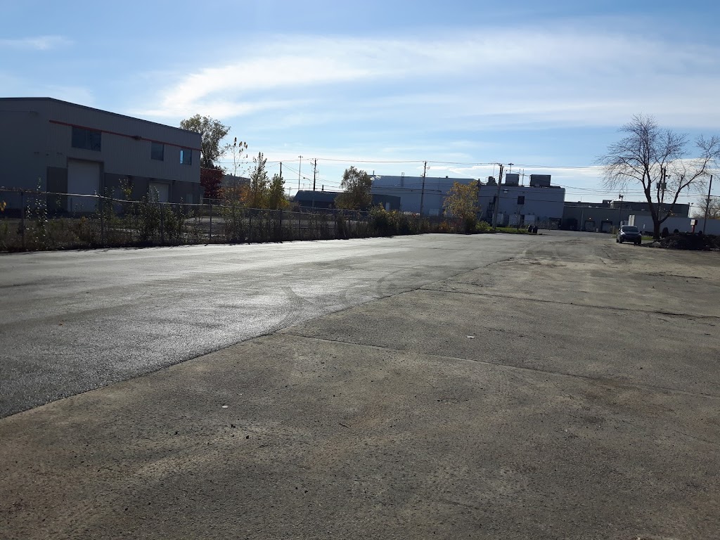 Asphalte l Béton l Pavage Groupe IS inc. | 91 Rue des Faucons, Saint-Colomban, QC J5K 2A1, Canada | Phone: (514) 971-8645