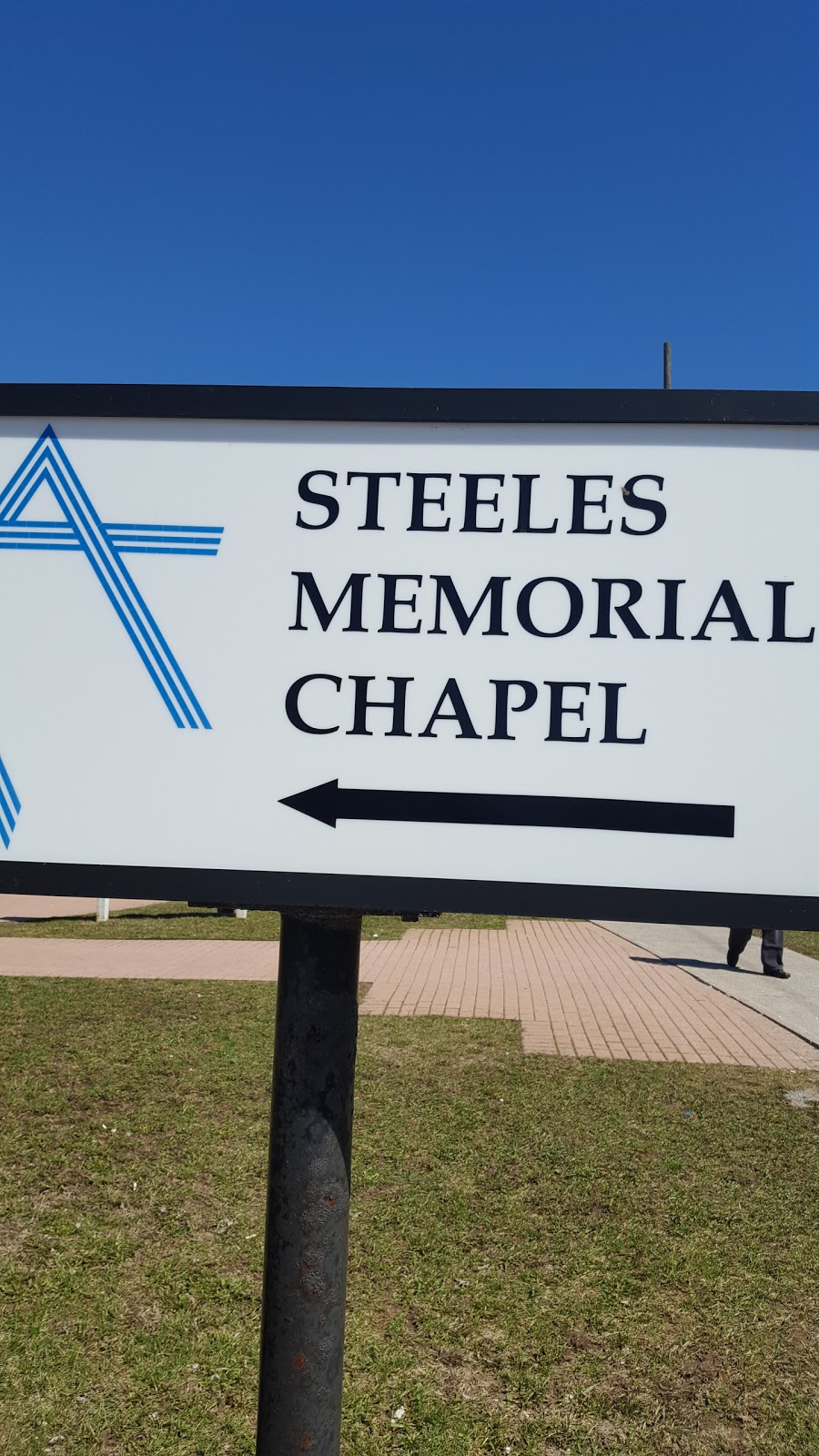 Steeles Memorial Chapel | 350 Steeles Ave W, Thornhill, ON L4J 6X6, Canada | Phone: (905) 881-6003