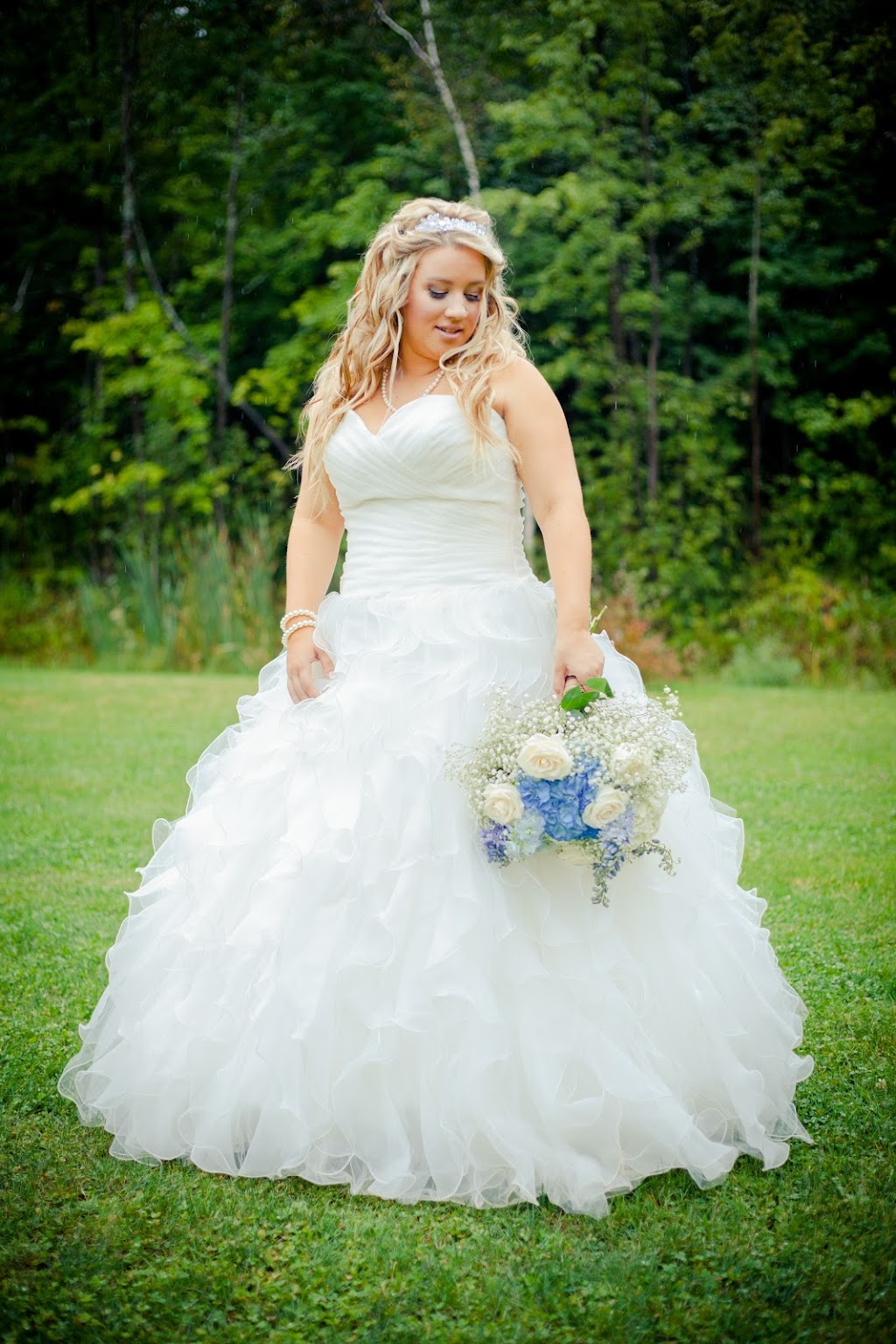 Avalon Wedding Photography | 776 Schubert Cir, Orléans, ON K4A 4W3, Canada | Phone: (613) 841-4473