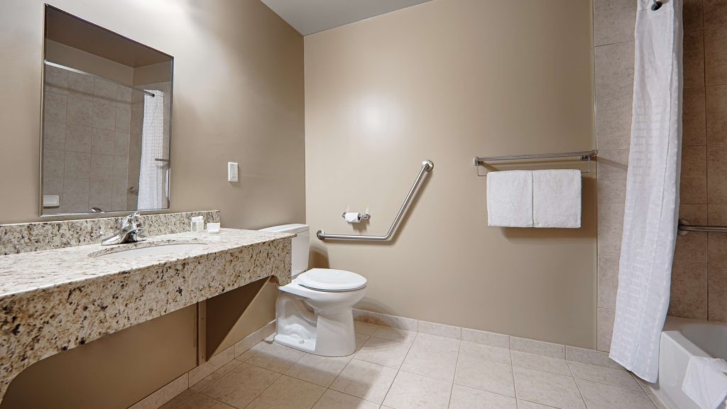 Quality Inn & Suites Rimbey | Box 1546, 5501 50 Ave, Rimbey, AB T0C 2J0, Canada | Phone: (403) 843-2999