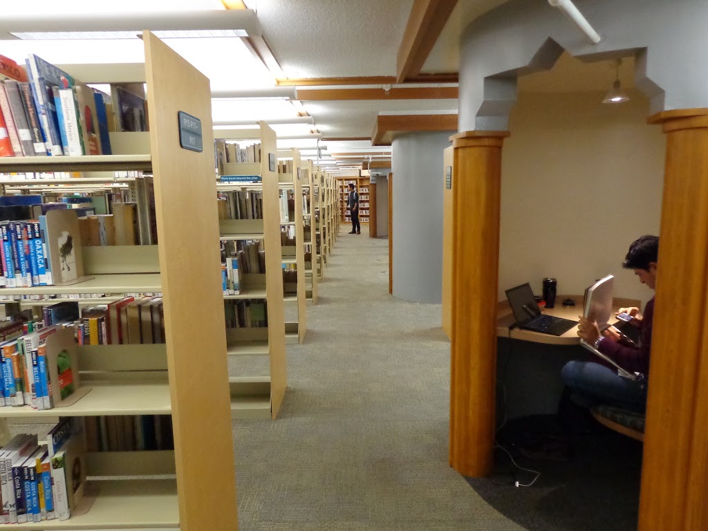 Memorial Library | 1950 Marine Dr, West Vancouver, BC V7V 1J8, Canada | Phone: (604) 925-7400