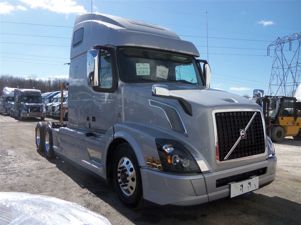 Camions Volvo Montréal | 180 Rue Royale, Les Coteaux, QC J7X 1A6, Canada | Phone: (450) 267-4994