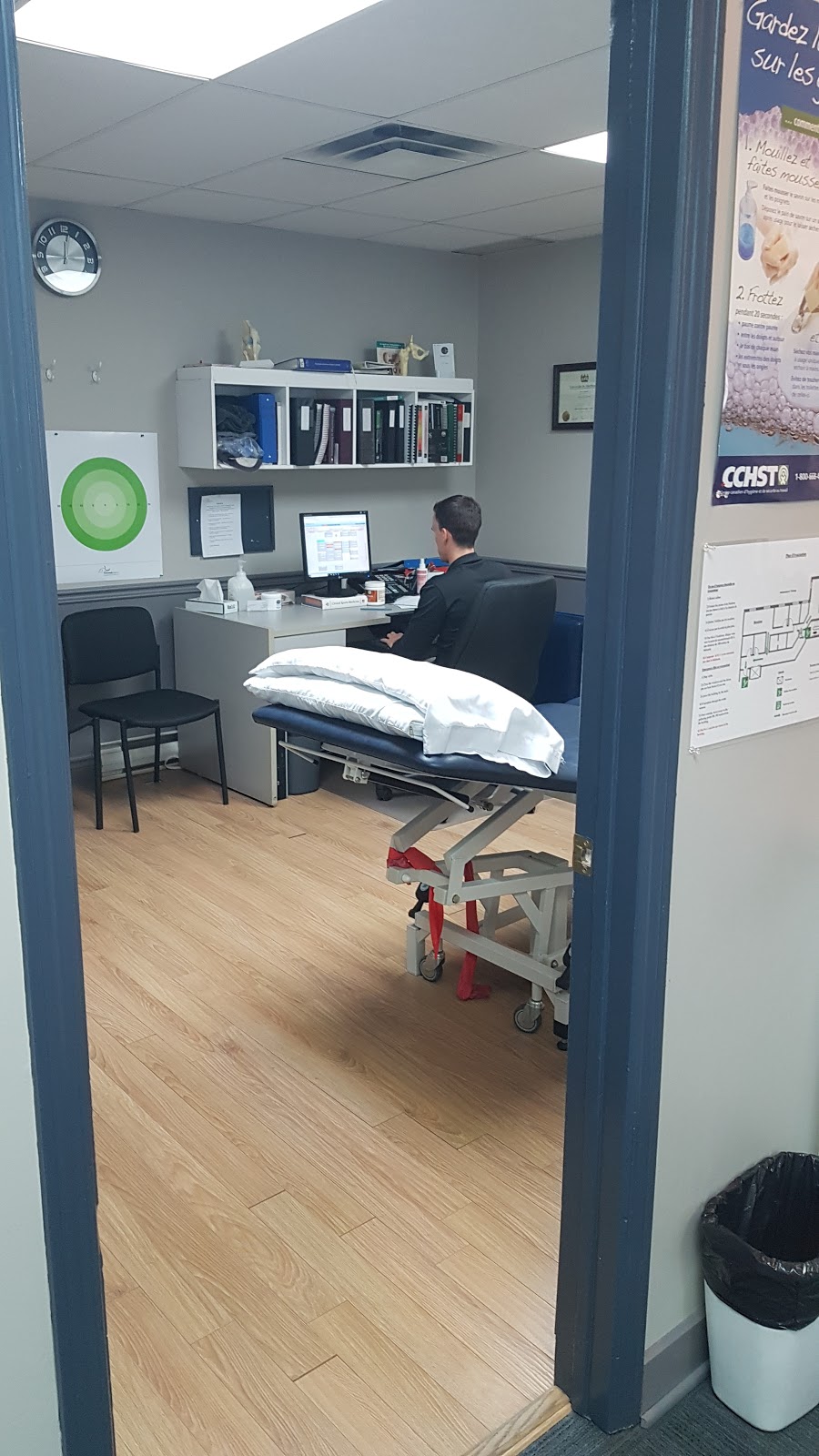 PhysioExtra Repentigny (secteur Legardeur) | 155 Boulevard Lacombe #210, Repentigny, QC J5Z 3C4, Canada | Phone: (450) 654-5980