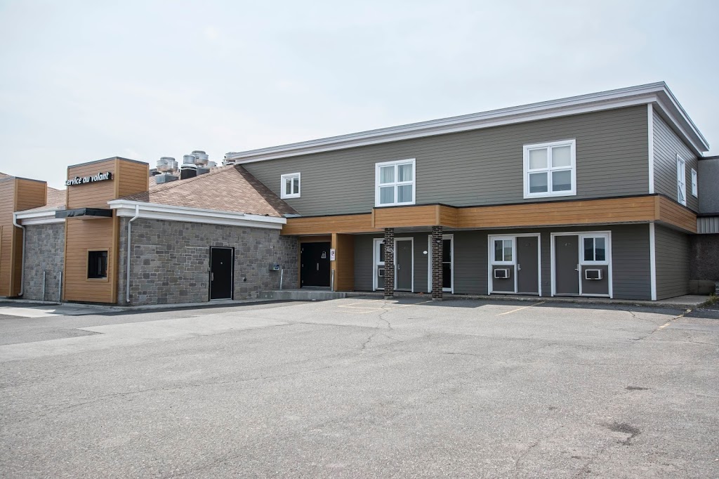 Econo Lodge | 205 Chemin des Poirier, Montmagny, QC G5V 3X7, Canada | Phone: (418) 248-4515