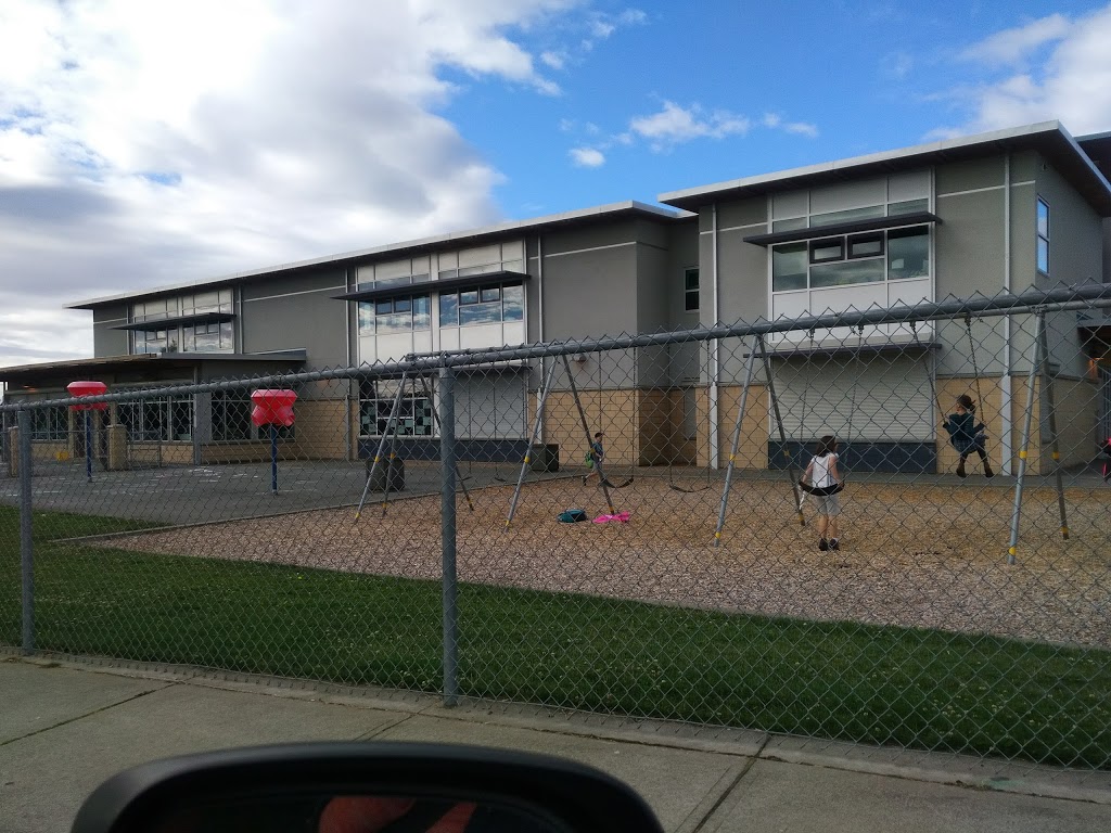 John Stubbs Memorial Elementary | 301 Zealous Crescent, Victoria, BC V9C 1H6, Canada | Phone: (250) 478-5571