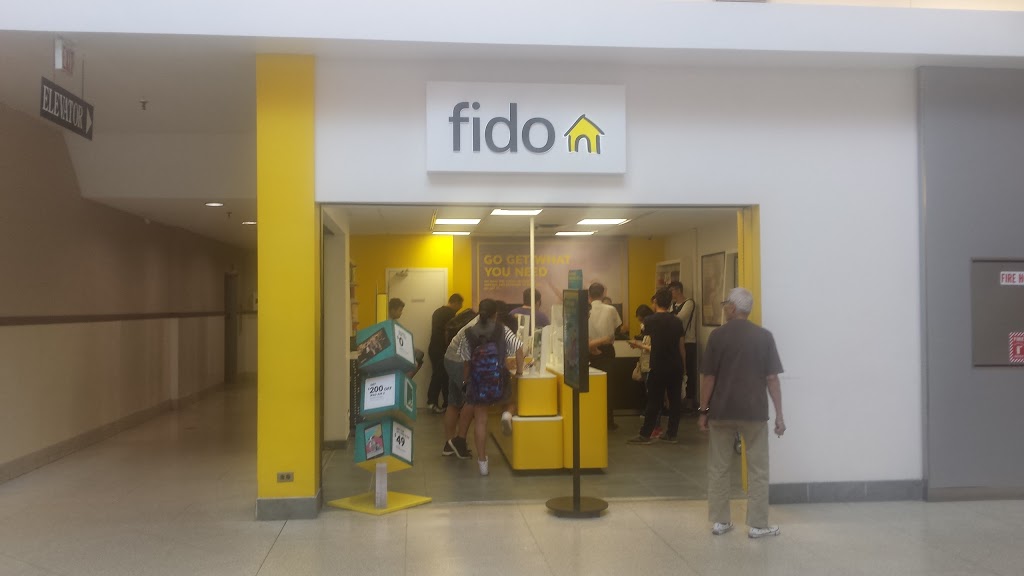 Fido | 2900 Warden Ave, Scarborough, ON M1W 2S8, Canada | Phone: (416) 494-4001