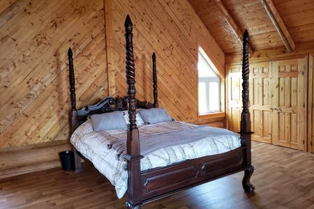 Chalet au bois O | 7800 Chemin Turgeon, Disraeli, QC G0N 1E0, Canada | Phone: (418) 802-4585