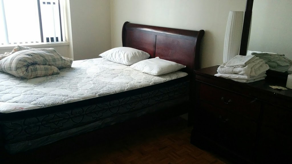 Toronto Furnished Living-Gerard | 40 Gerrard St E, Toronto, ON M5B 2M2, Canada | Phone: (647) 818-6401