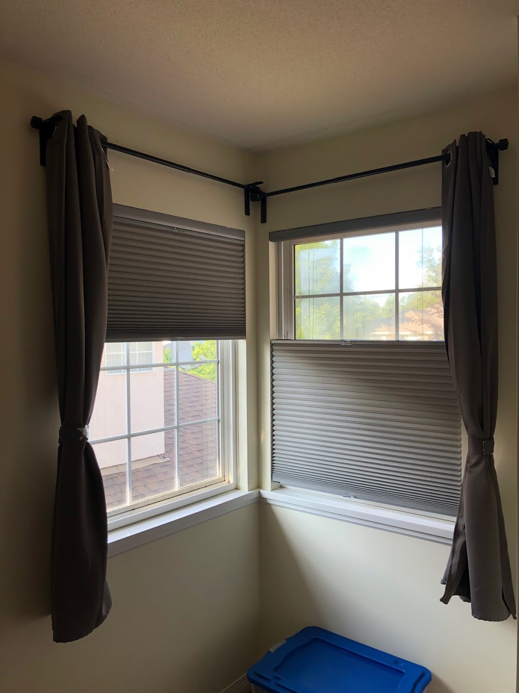 Ray Blinds | Laurel Dr, Surrey, BC V3T 1A8, Canada | Phone: (604) 362-2585