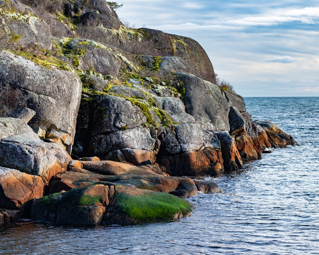 Sargeant Bay Provincial Park | Redrooffs Rd, Halfmoon Bay, BC V0N 1Y2, Canada | Phone: (604) 885-3714