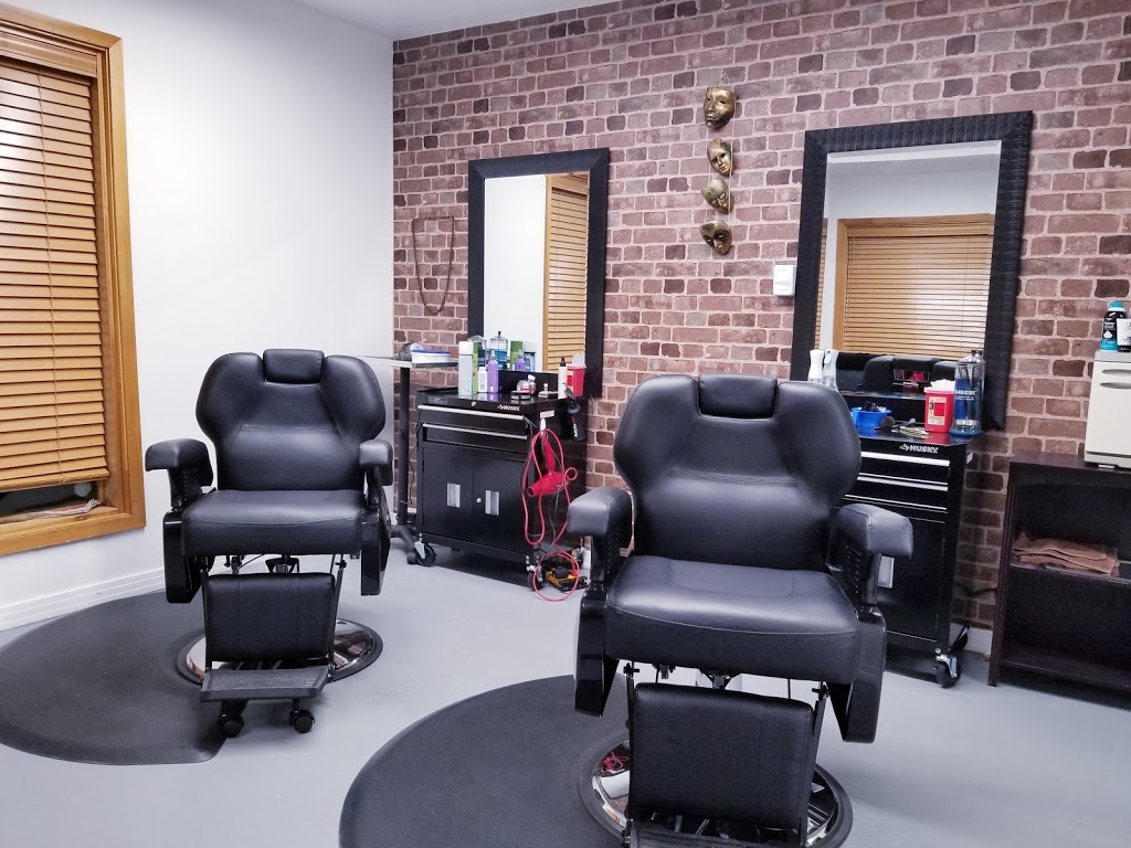 5th Avenue Barbershop & Salon | 516 1 St W, Cochrane, AB T4C 1Z7, Canada | Phone: (403) 981-4444