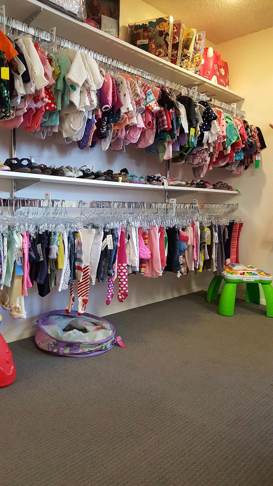 Flip Kids & Maternity Consignment Shop | 1512 Ellis St, Bellingham, WA 98225, USA | Phone: (360) 671-0954