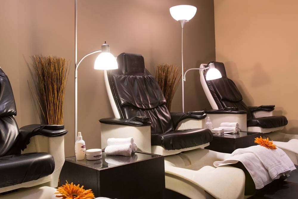 Au Naturel Spa | 525 Legget Dr 2nd Floor, Kanata, ON K2K 2W2, Canada | Phone: (613) 271-1800