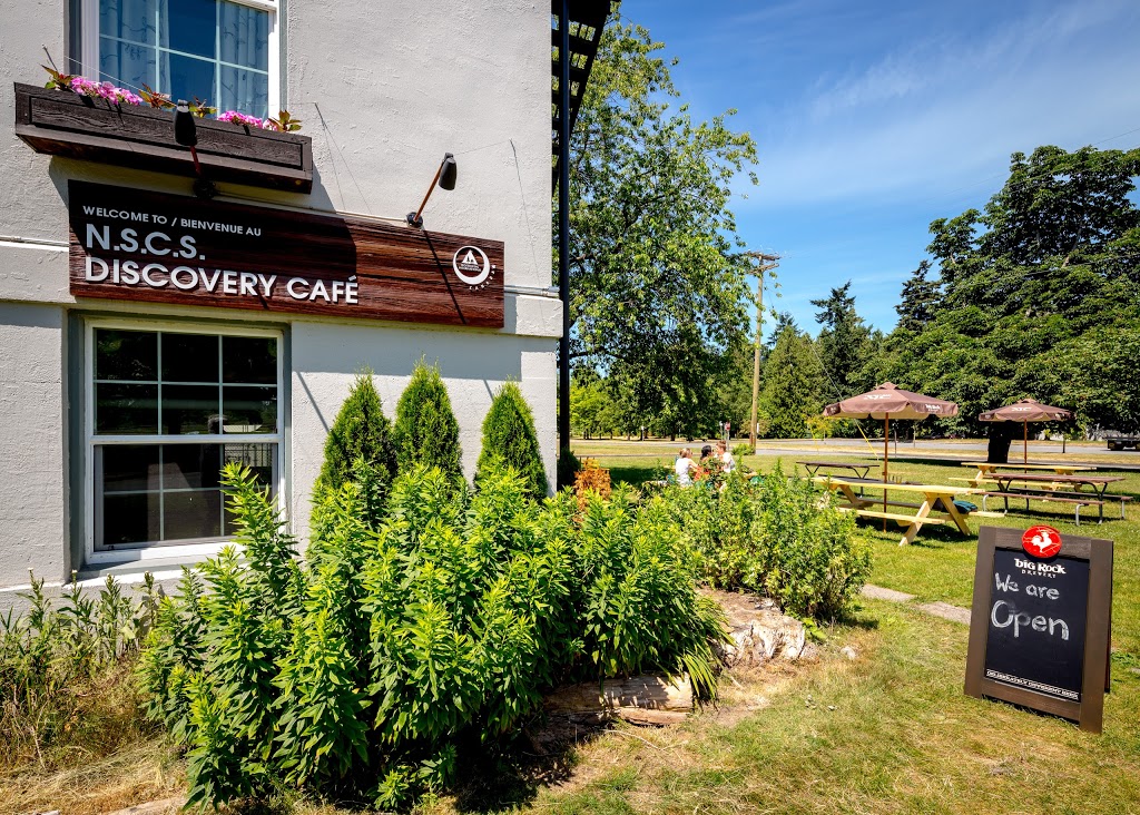 HI Vancouver Jericho Beach | 1515 Discovery St, Vancouver, BC V6R 4K5, Canada | Phone: (604) 224-3208