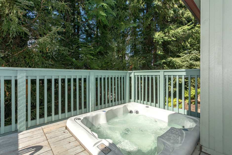 Arrowhead Point - Whistler Premier | 4890 Painted Cliff Rd, Whistler, BC V0N 1B4, Canada | Phone: (888) 621-1177