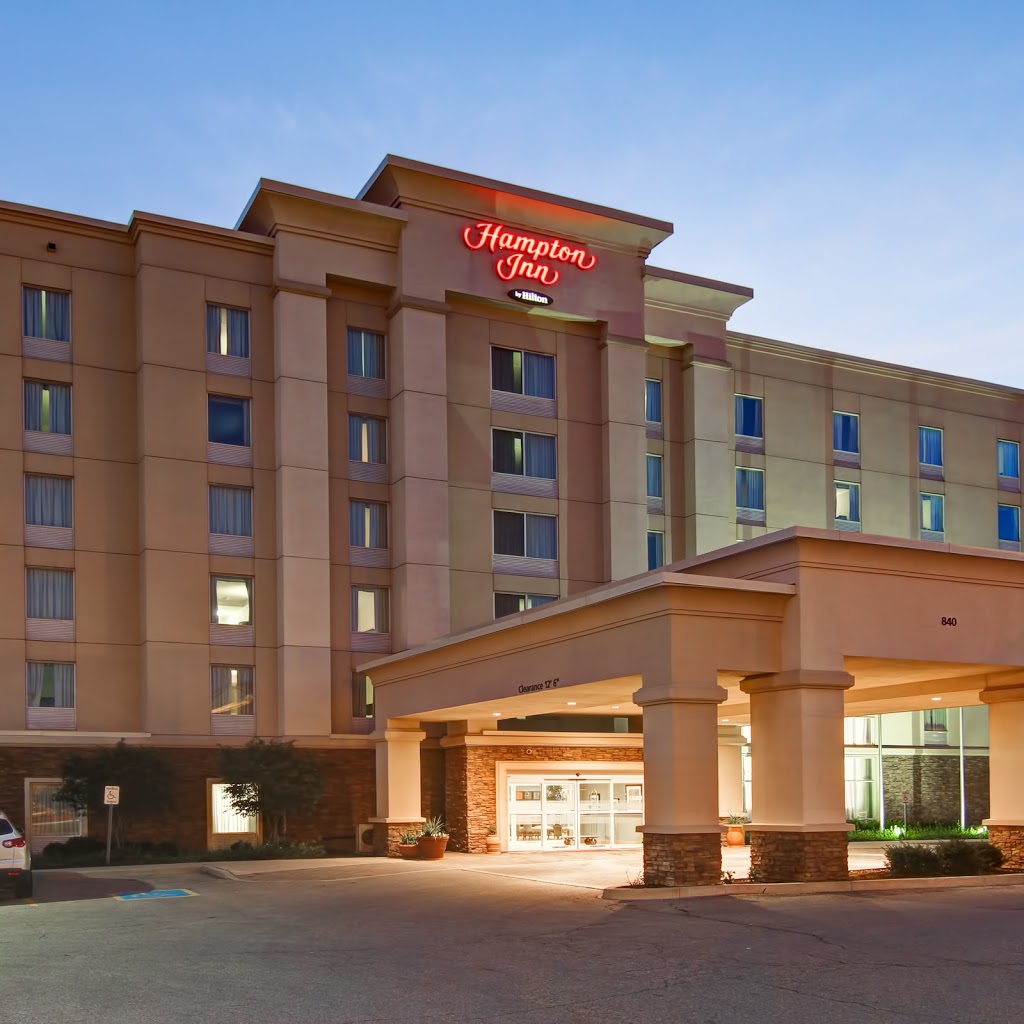 Hampton Inn by Hilton London | 840 Exeter Rd, London, ON N6E 1L5, Canada | Phone: (519) 649-6500