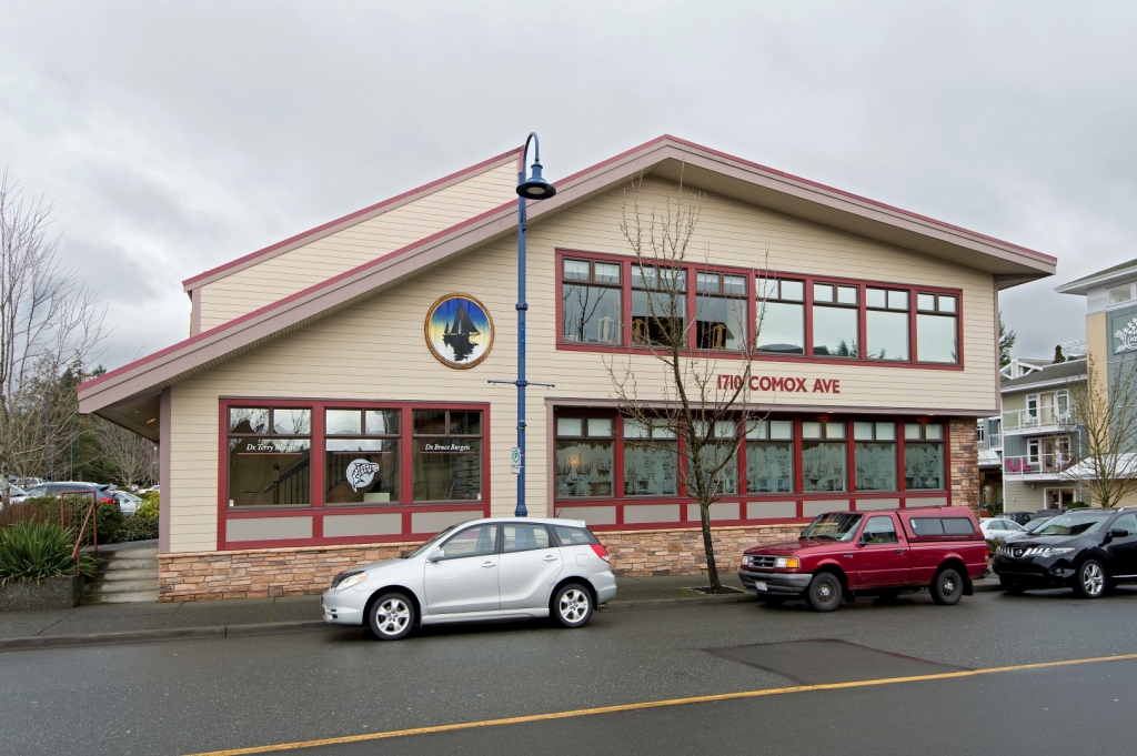 Comox Valley Dental Centre | 1710B Comox Ave, Comox, BC V9M 3N2, Canada | Phone: (250) 339-9848