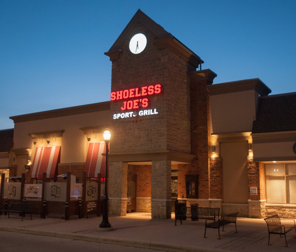 Shoeless Joes Sports Grill | 5 Clair Rd W #5, Guelph, ON N1L 0A6, Canada | Phone: (519) 827-1212