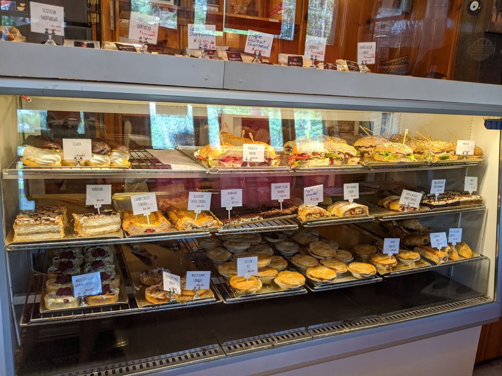 Henriettas Pine Bakery - Dwight | 2868 ON-60, Dwight, ON P0A 1H0, Canada | Phone: (705) 635-2214