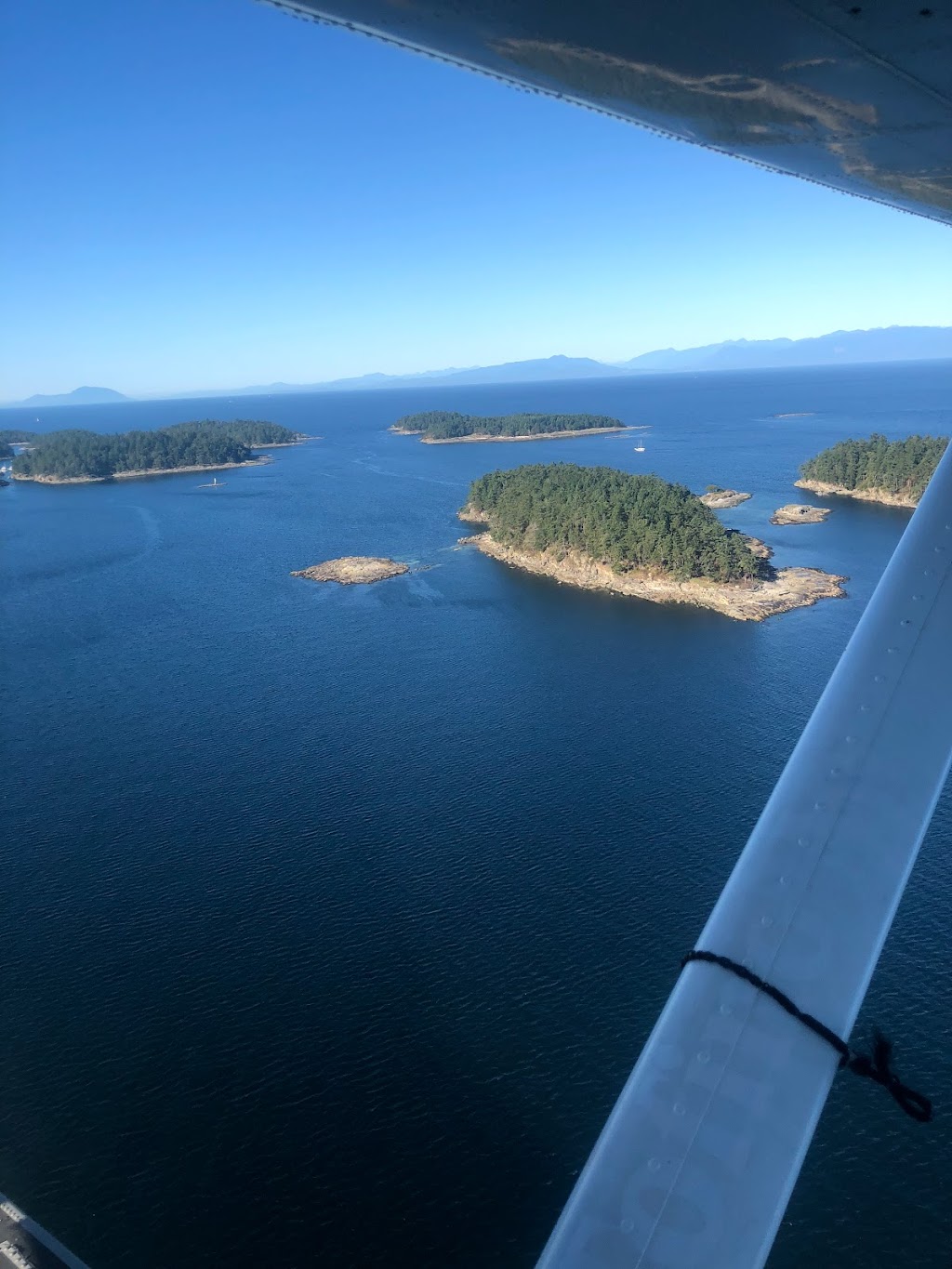 Gulf Island Seaplanes | 3383 South Rd, Gabriola, BC V0R 1X7, Canada | Phone: (250) 247-9992