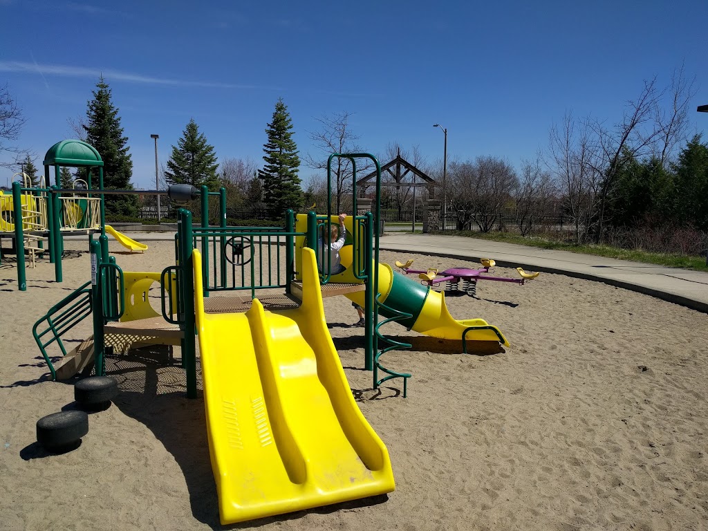 Headwaters Community Park | 235 Redstone Rd, Richmond Hill, ON L4S 2H1, Canada