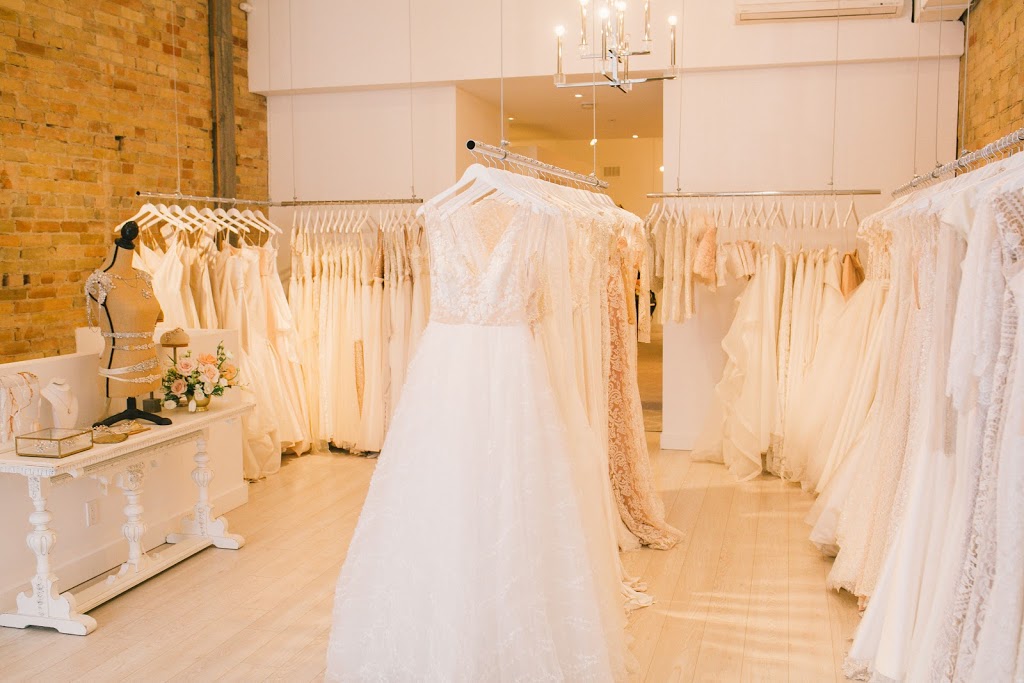 Sash & Bustle | 779 Queen St E, Toronto, ON M4M 1H5, Canada | Phone: (647) 340-5850